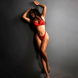 Genießen Sie die professionellen Escort-Services der Berliner Nutte Geri